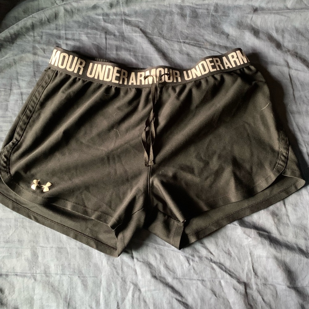 Under Armour Black Athletic Shorts Lightweight Elastic Waist